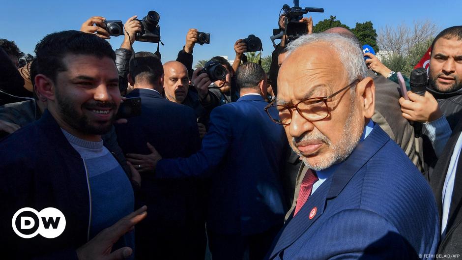 Tunisia Jails Opposition Leader Ghannouchi For 1 Year Dw 05152023 