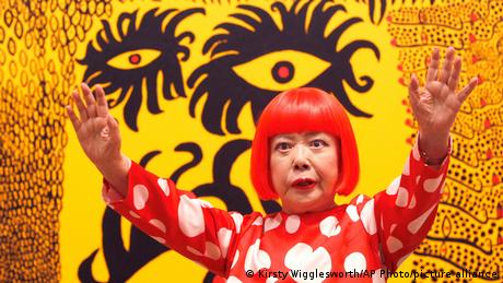 Kunst als Zuflucht: Superstar Yayoi Kusama