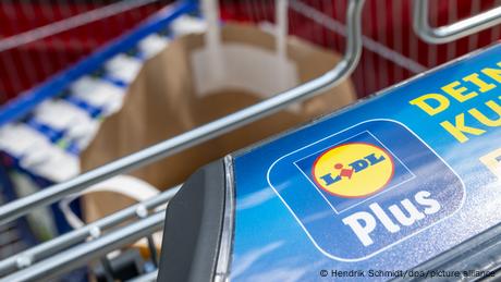 DW: 50 χρόνια Lidl