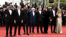 Posieren unter Palmen: Filmfest von Cannes gestartet
