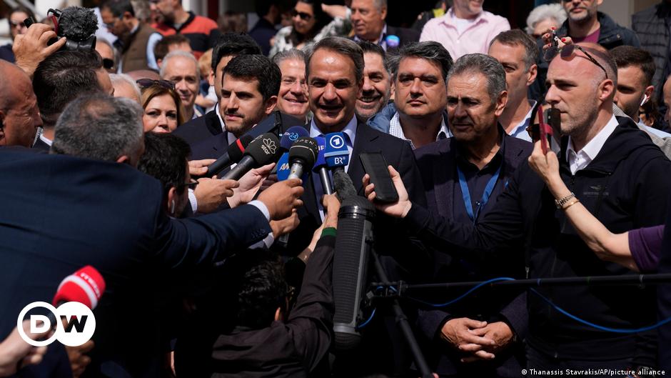 Zwycięstwo partii rządzącej nad Syrizą – DW – 21.05.2023