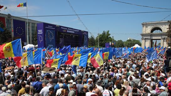 Moldova: Tens Of Thousands Gather In Pro-EU Rally – DW – 05/22/2023