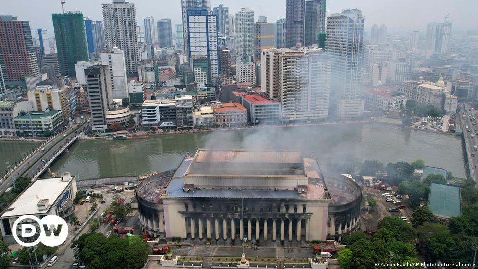 Philippinen: Feuer zerstört historisches Hauptpostamt in Manila