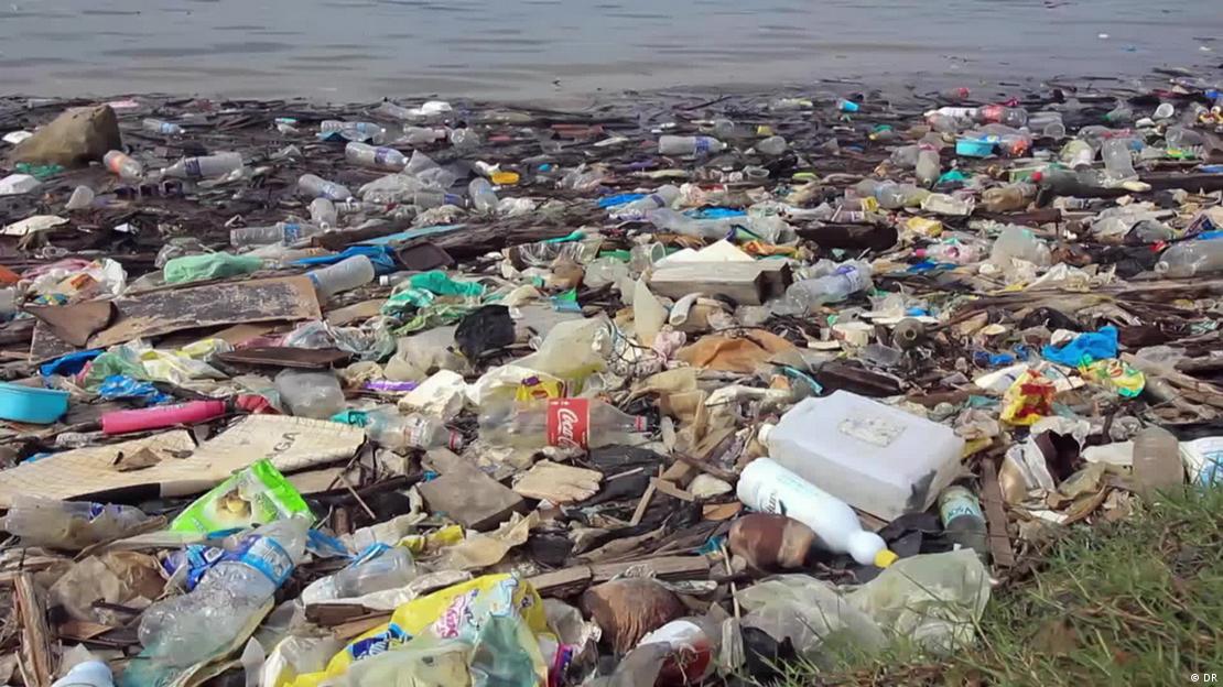 Greenwashing - plehrat plastike eksportohen për t'u ricikluar nga vendet e industrializuara në vendet në zhvillim