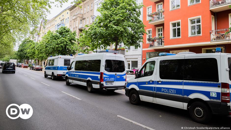 German police have conducted searches of the homes of climate activists from the Last Generation environmental group. They are charged with having org