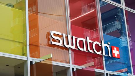 Τα swatch… χάνουν και φταίνε οι Κινέζοι