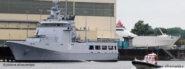 NO FLASH Merkel will Patrouillenboote an Angola liefern
