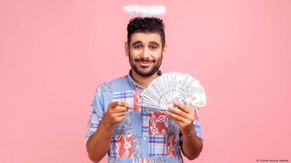 مصرف يودع 81 تريليون دولار بحساب عميل عن طريق الخطأ!