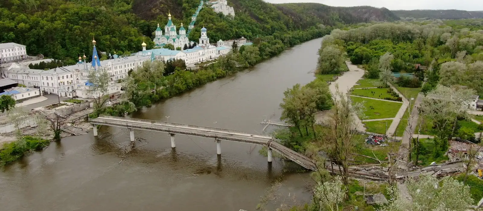 Святогорская лавра в Донбассе. Что с ней будет после войны? – DW –  06.06.2023