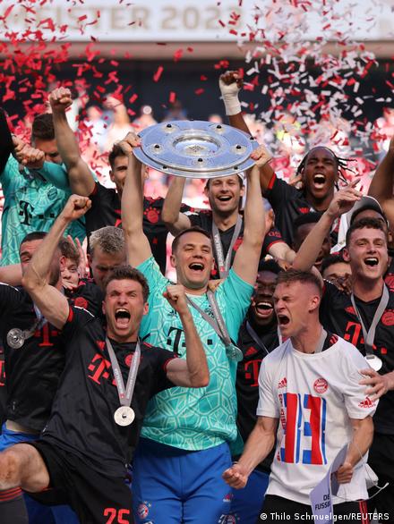 Na festa pelo título antecipado do Alemão, Bayern empata com Stuttgart -  Superesportes