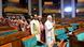 Premiê indiano, Narendra Modi, lidera cerimônia religiosa no Parlamento indiano Premiê indiano, Narendra Modi, lidera cerimônia religiosa no Parlamento indiano