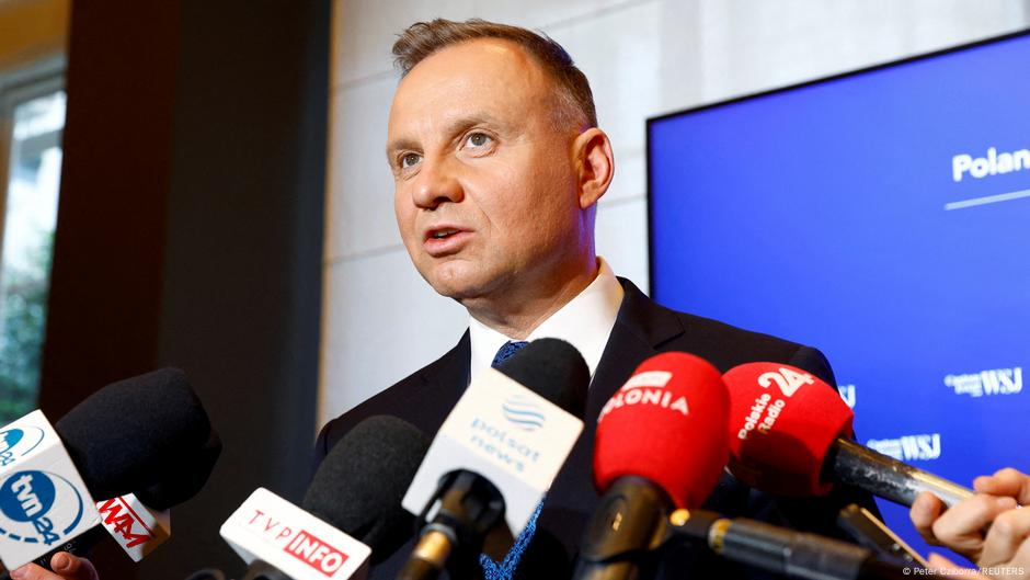 Poland S Duda Approves Controversial Russian Influence Bill