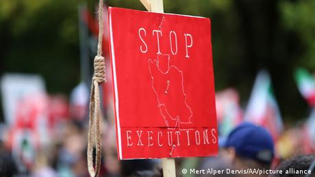 Weltweit gibt es immer wieder Proteste gegen die Vollstreckung von Todesurteilen im Iran – wie hier in Toronto, Kanada im Mai 2023.