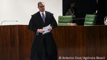 Cristiano Zanin, ehemaliger Anwalt vom brasilianischen Präsident Luiz Inácio Lula da Silva
Datum: 04.12.2018
Segunda Turma do STF julga pedido de liberdade para Lula
O advogado de Lula, Cristiano Zanin, durante sessão na Segunda Turma do Supremo Tribunal Federal (STF), para o julgamento de mais um pedido de liberdade para o ex-presidente Luiz Inácio Lula da Silva.
