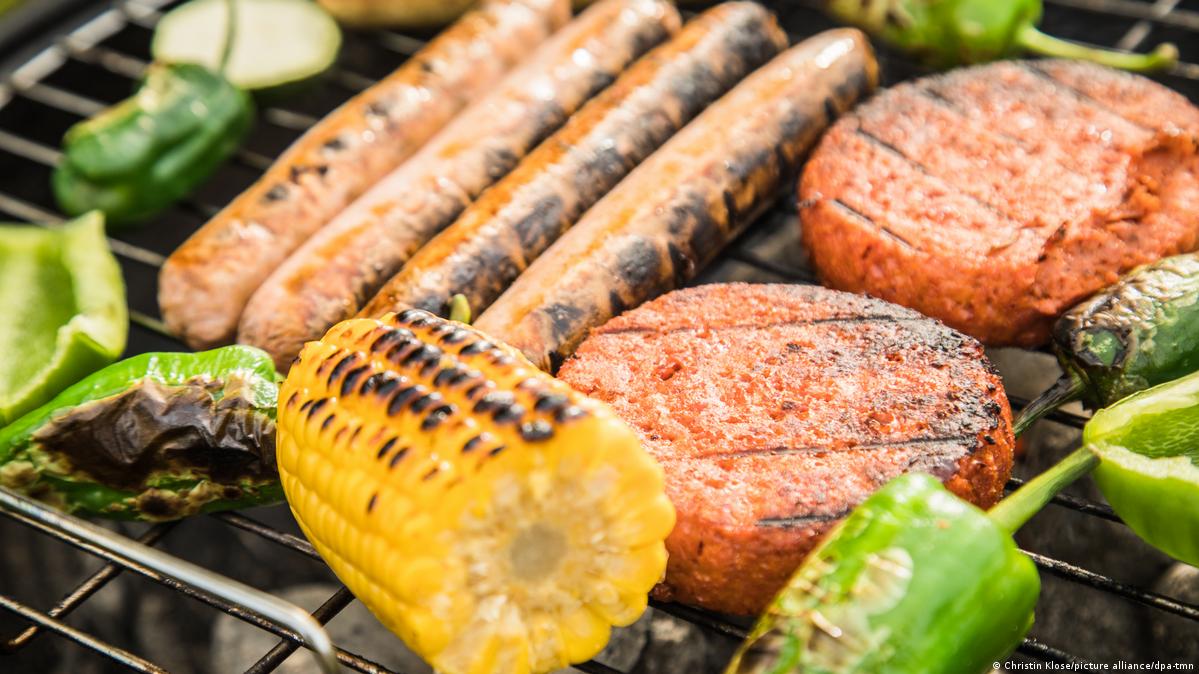 Do men eat more meat than women? DW 01/02/2024