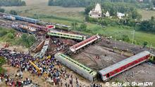 Heading: India/train accident.
03.05.2023+++238 dead, 650 injured in horrific three-train accident in Odisha, India. Coromandel Express Accident: The train was going from Howrah to Chennai, rammed into the derailed coaches of the other train, which was going from Bengaluru to Kolkata. Another goods train also rammed into Coromandal Express.
Photo: DW’s Satyajit Shaw
