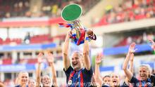 سيدات برشلونة يتوجن بأغلى لقب أوروبي..في موسم خيبة فريق تشابي