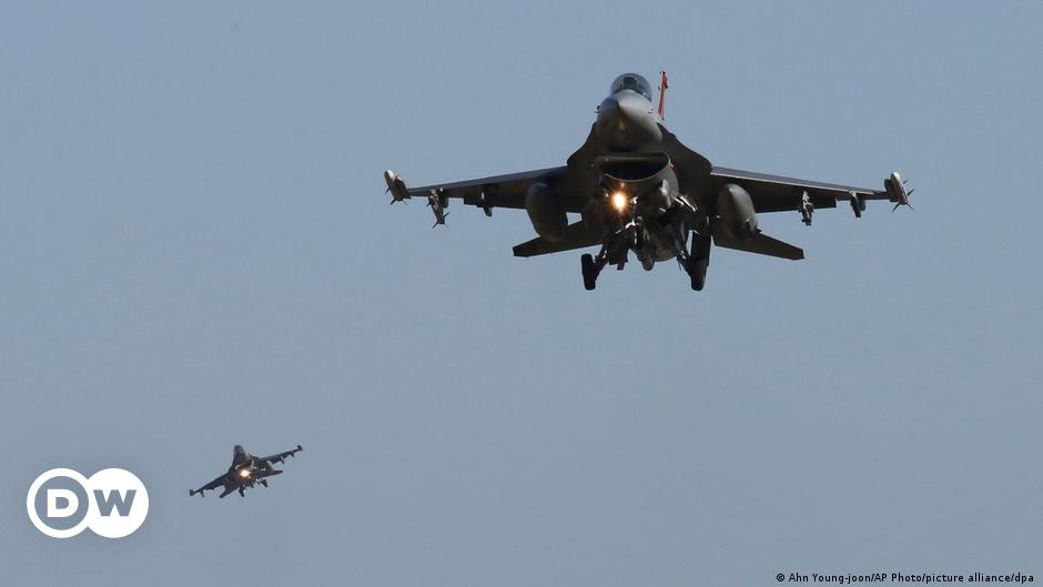 Dutch fighters intercept two Russian bombers – DW – 8/14/2023