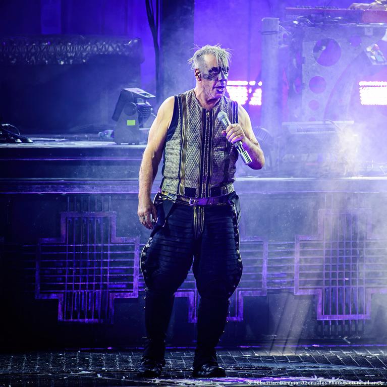 767px x 767px - Rammstein lawyers to file charges against accusers â€“ DW â€“ 06/09/2023