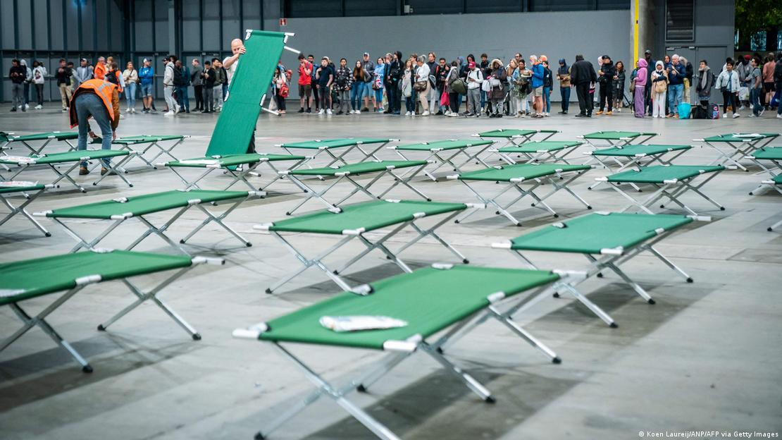 The photo shows camping beds layed out in the Jaarbeurs, made available to train passengers who are stranded at Utrecht Central rail station after the traffic was stopped