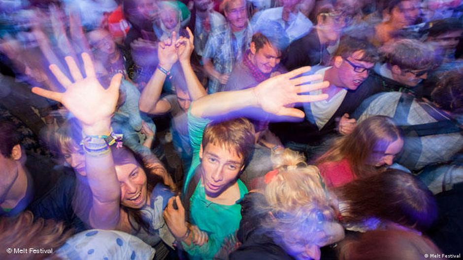 Summer music festivals are back on | All media content | DW - Vimarsana News