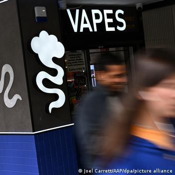 vape shops darwen New Zealand cracks down on vaping, bans single-use devices