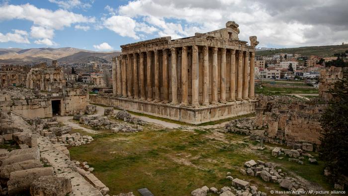 Lebanon |  Ruin in Baalbek