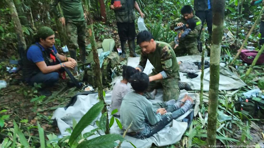 Crianças recebem primeiros cuidados ainda na selva