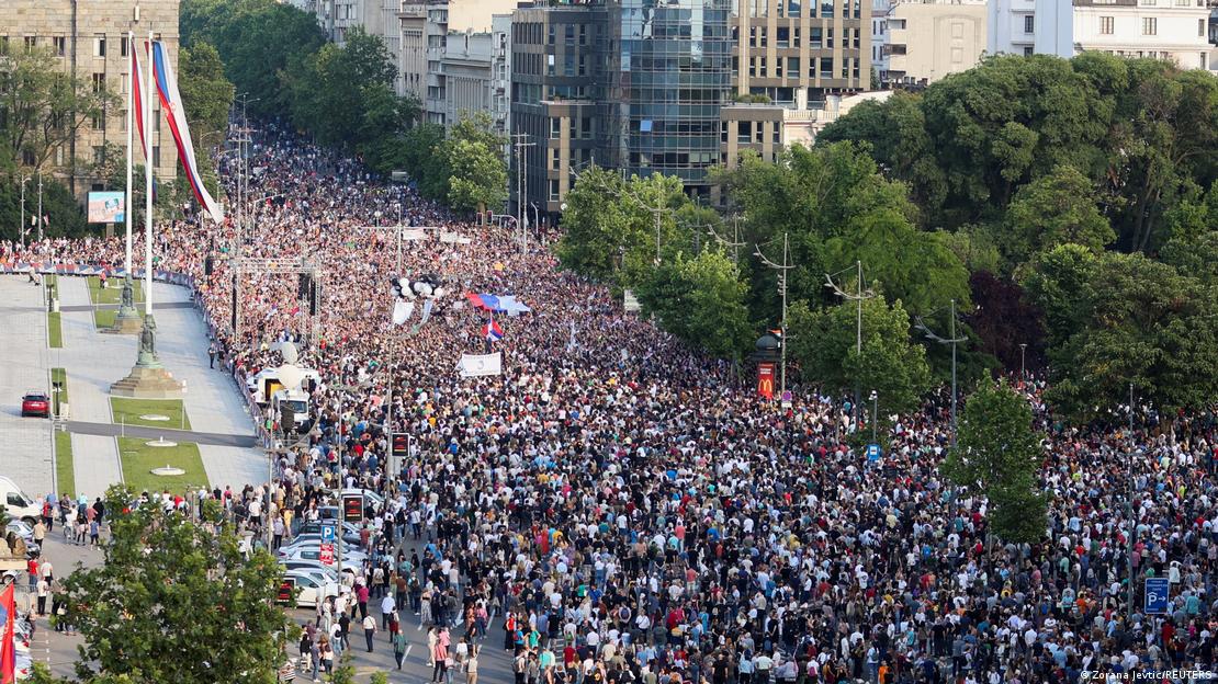 Serbien, Belgrad | Maßenproteste gegen die Regierung
