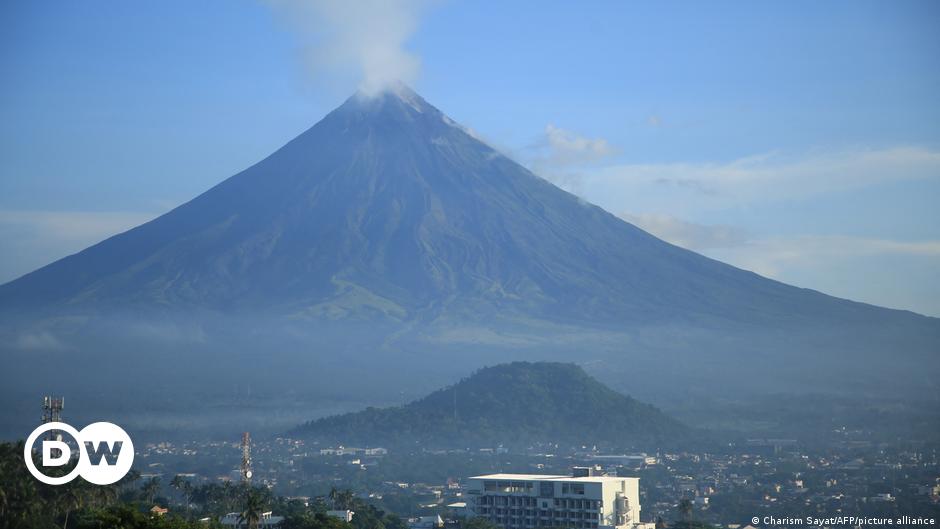 Tausende aus Gefahrenzone um Vulkan Mayon evakuiert 
Top-Thema
Weitere Themen