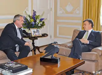 Intendant Erik Bettermann mit dem kolumbianischen Staatspräsidenten Juan Manuel Santos Calderon (r.)