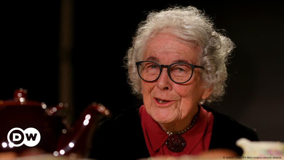 Penulis buku anak-anak Judith Kerr di hari ulang tahunnya yang ke-100 – DW – 14 Juni 2023