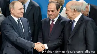 الرئيس الجزائري تبون والرئيس المصري السيسي والرئيس الروسي بوتين
