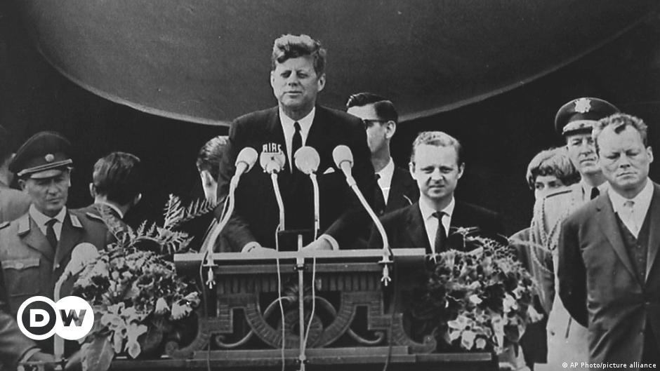 Mengapa pidato Kennedy begitu penting – DW – 25 Juni 2023