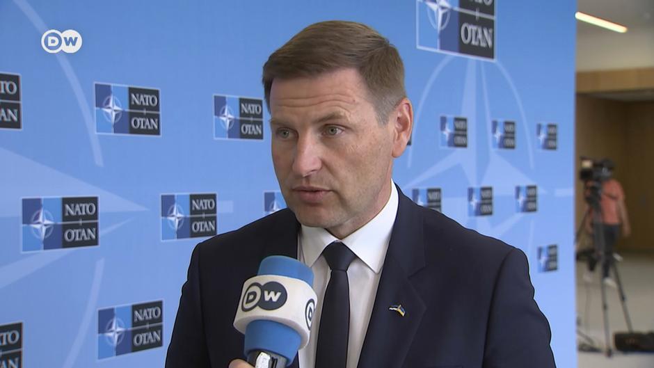 Міністр оборони Естонії йде у відставку через скандал зі снарядами для України