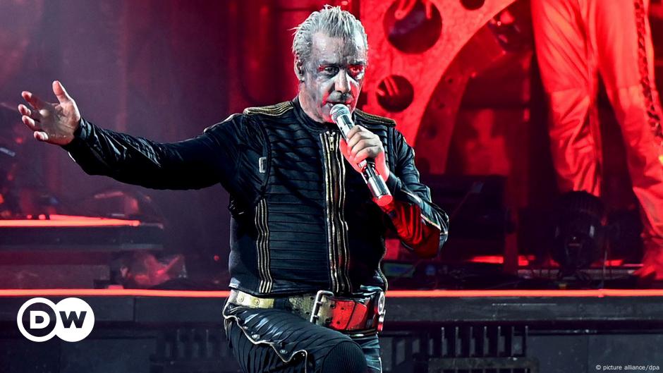 Jendela markas Rammstein pecah – DW – 28 Juni 2023