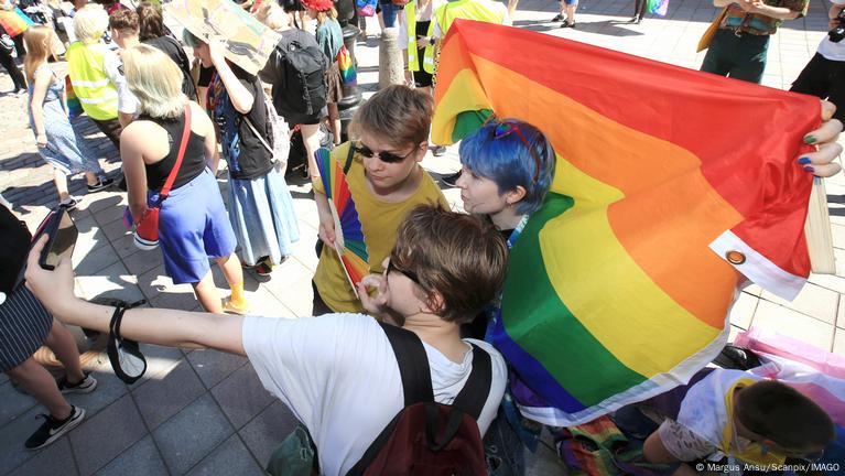 Estonia Legalizes Same Sex Marriage Dw 06 20 2023