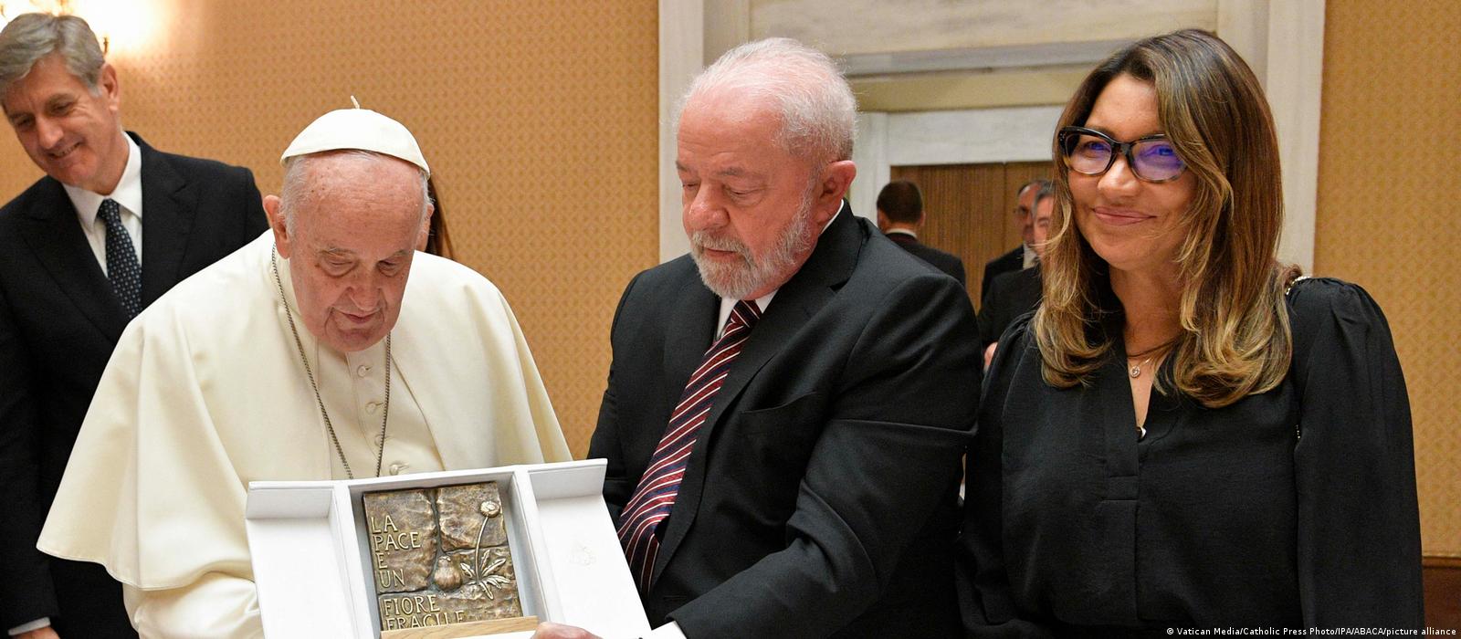 Lula parabeniza papa Francisco pelos 87 anos: “Liderança