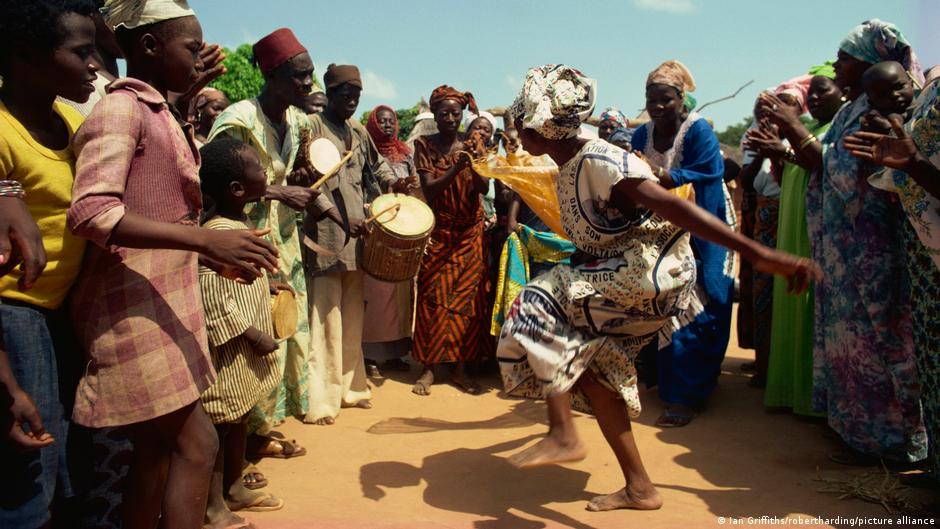 Au Burkina Faso, la morale RPP s’invite dans la culture