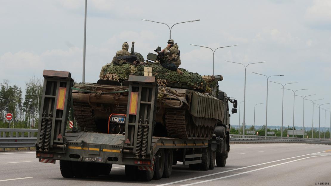 Russland Wagner-Militärkolonne in der  Stadt Woronesch