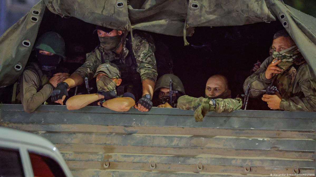 У Росії закрили кримінальну справу про заколот ПВК "Вагнер" – DW – 27. ...