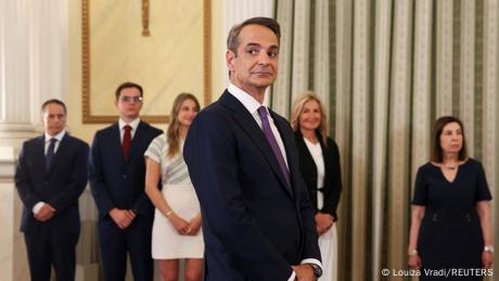DW: "Ήταν μια προσωπική νίκη του Μητσοτάκη"