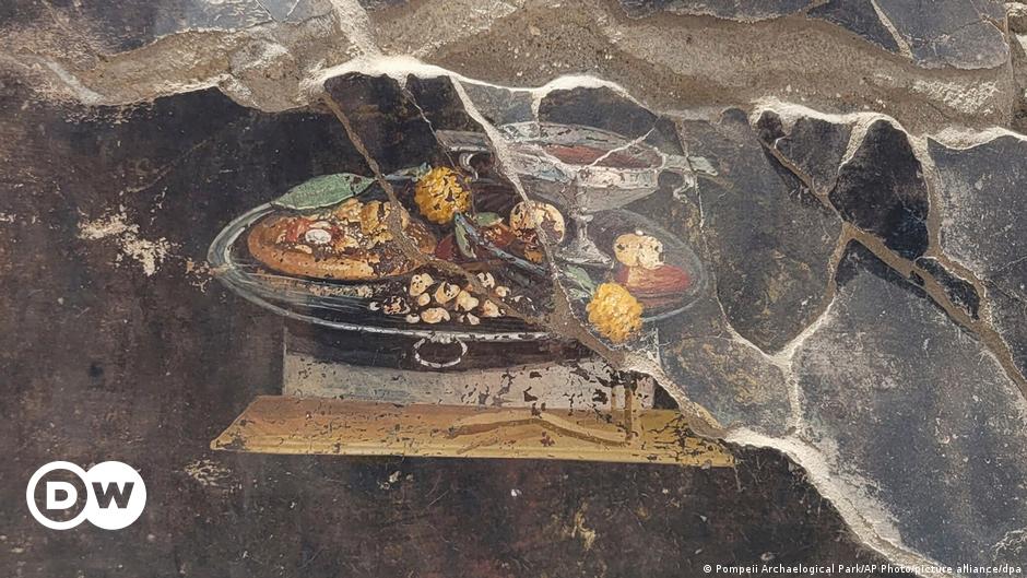 Lukisan dinding “Pizza” ditemukan di Pompeii – DW – 28 Juni 2023
