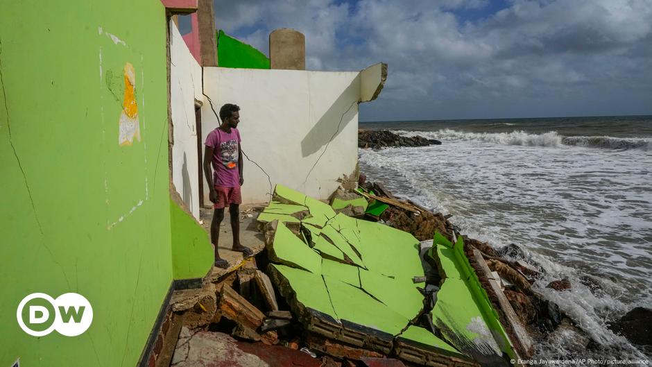 climate-change-ravages-sri-lanka-s-shores-dw-06-30-2023