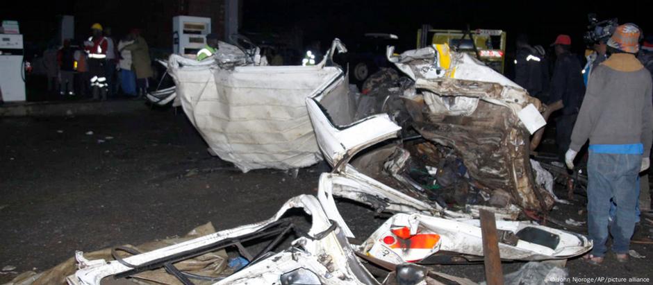 Além dos mortos, ao menos 30 ficaram feridos