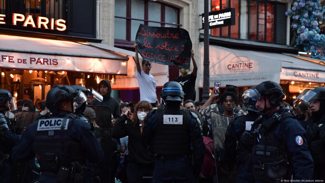 Διαδηλωτές στο Παρίσι ζητούν δικαιοσύνη για τον Ναέλ