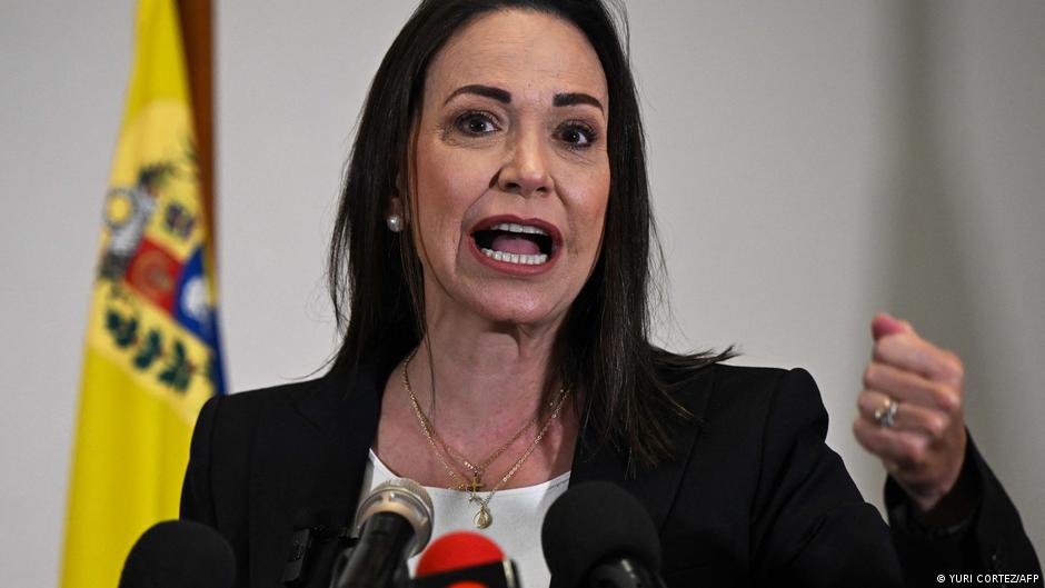 María Corina Machado denuncia ataques a sedes de su partido