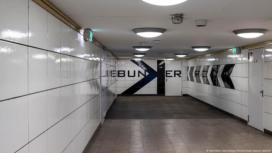 U tunelu metroa - putokay do nekadašnjeg bunkera u Berlinu