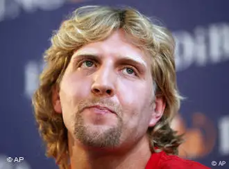 Der deutsche Basketballspieler Dirk Nowitzki. (Foto: AP Photo/Michael Probst)