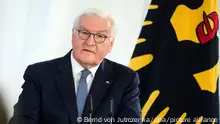 07/07/2023 Bundespräsident Frank-Walter Steinmeier spricht zur Begrüßung beim Forum Bellevue zur Transformation der Gesellschaft im Schloss Bellevue. In der neuen Gesprächsreihe widmet sich Bundespräsident Steinmeier den gesellschaftlichen Zukunftsthemen und den tiefgreifenden Umbrüchen und Veränderungen in Deutschland.